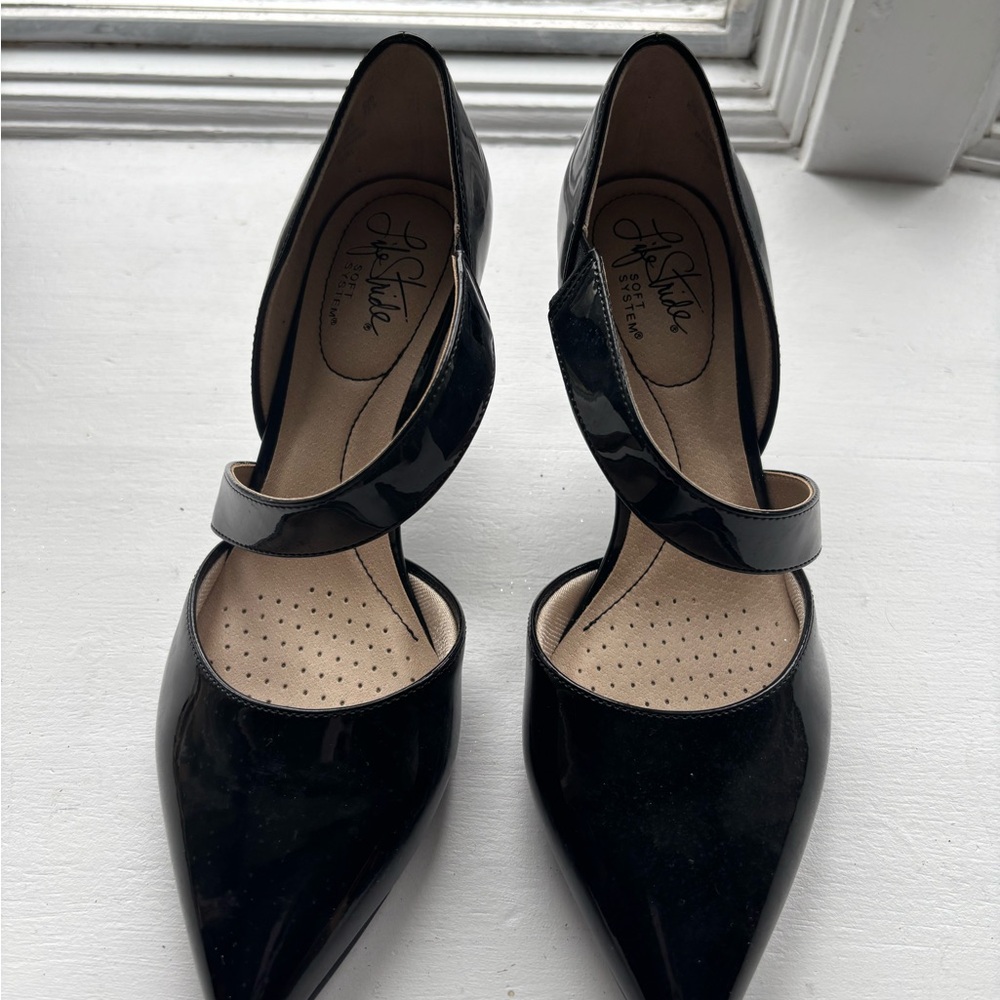 Elegant Black Women's Shoes